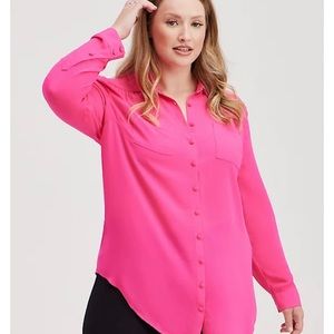 TORRID MADISON TUNIC - GEORGETTE NEON PINK SHIRT